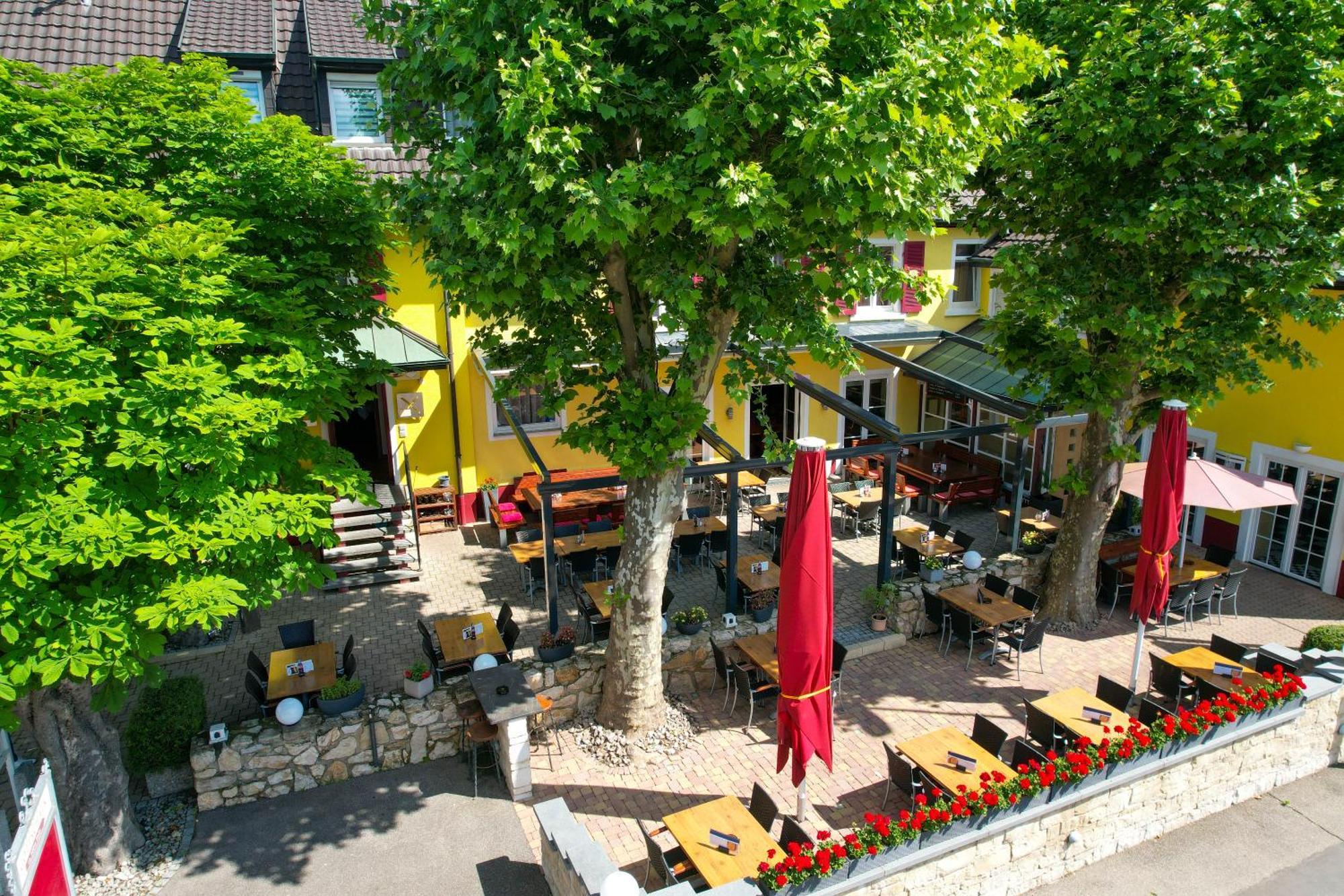 Tuniberg Restaurant Hotel Freiburg Bagian luar foto