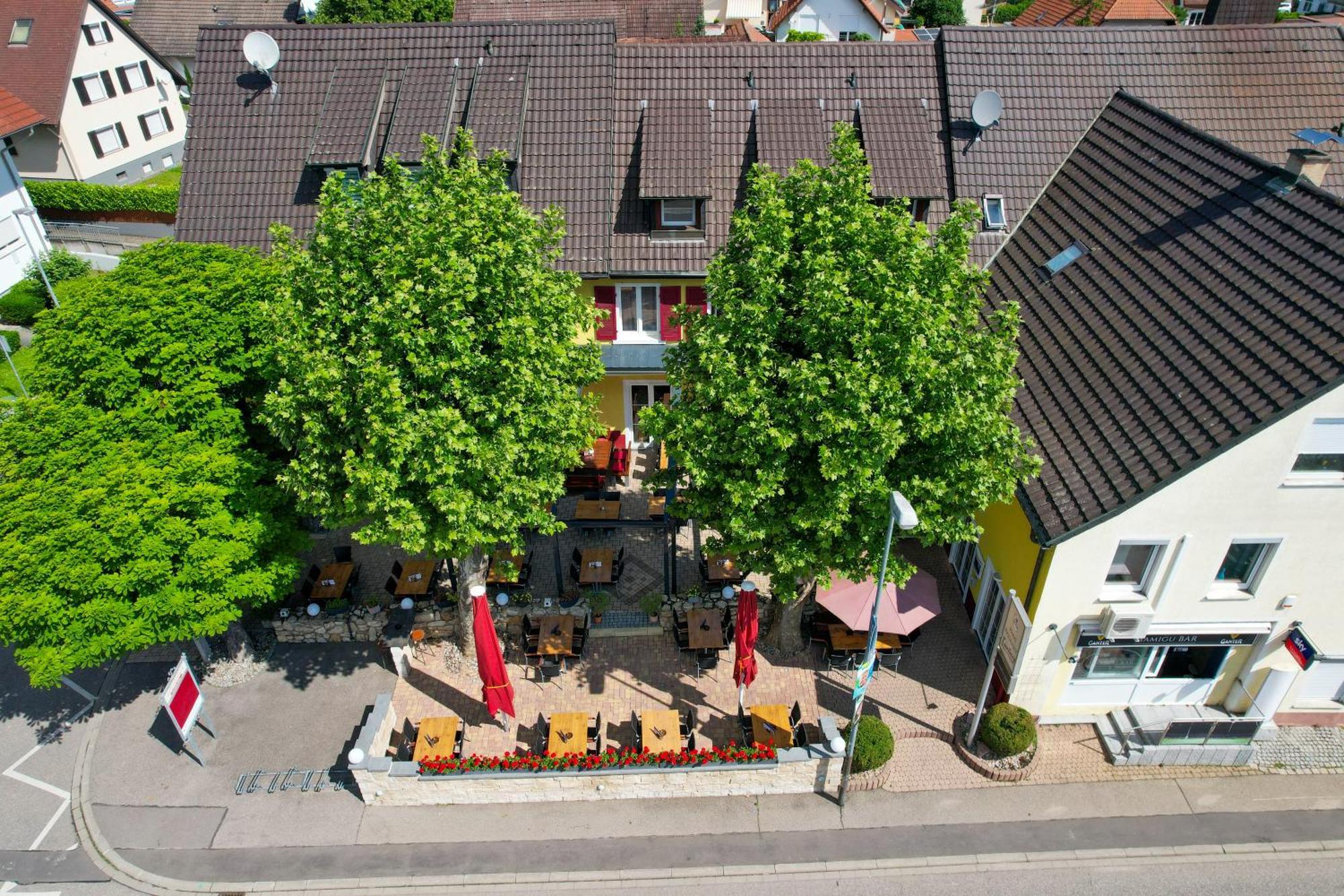 Tuniberg Restaurant Hotel Freiburg Bagian luar foto