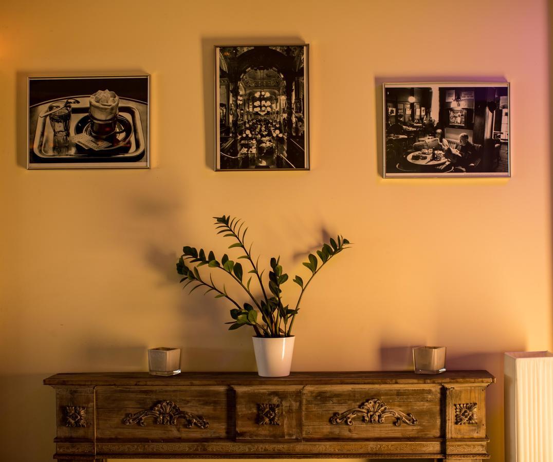 Tuniberg Restaurant Hotel Freiburg Bagian luar foto