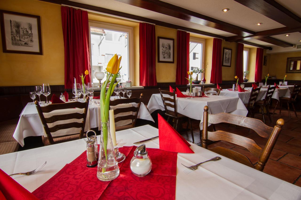 Tuniberg Restaurant Hotel Freiburg Bagian luar foto