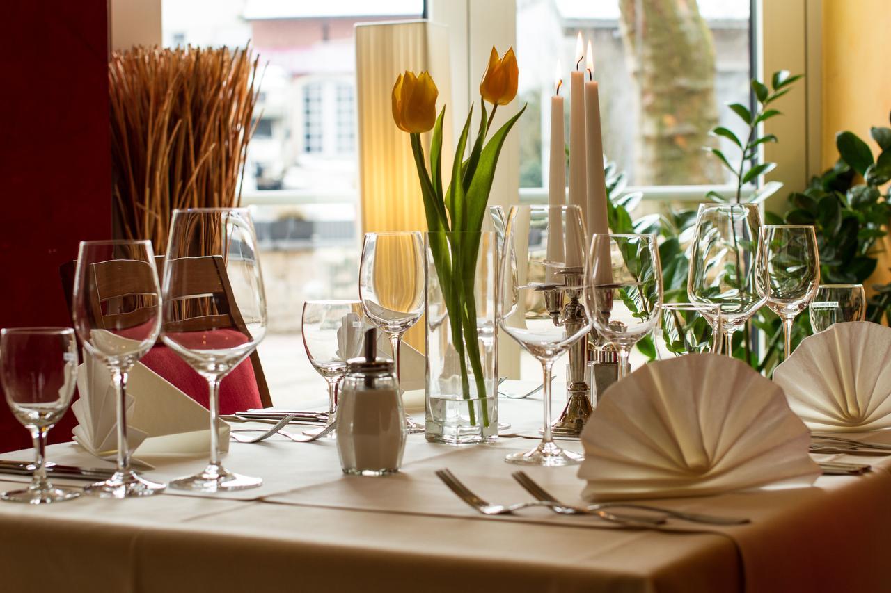Tuniberg Restaurant Hotel Freiburg Bagian luar foto