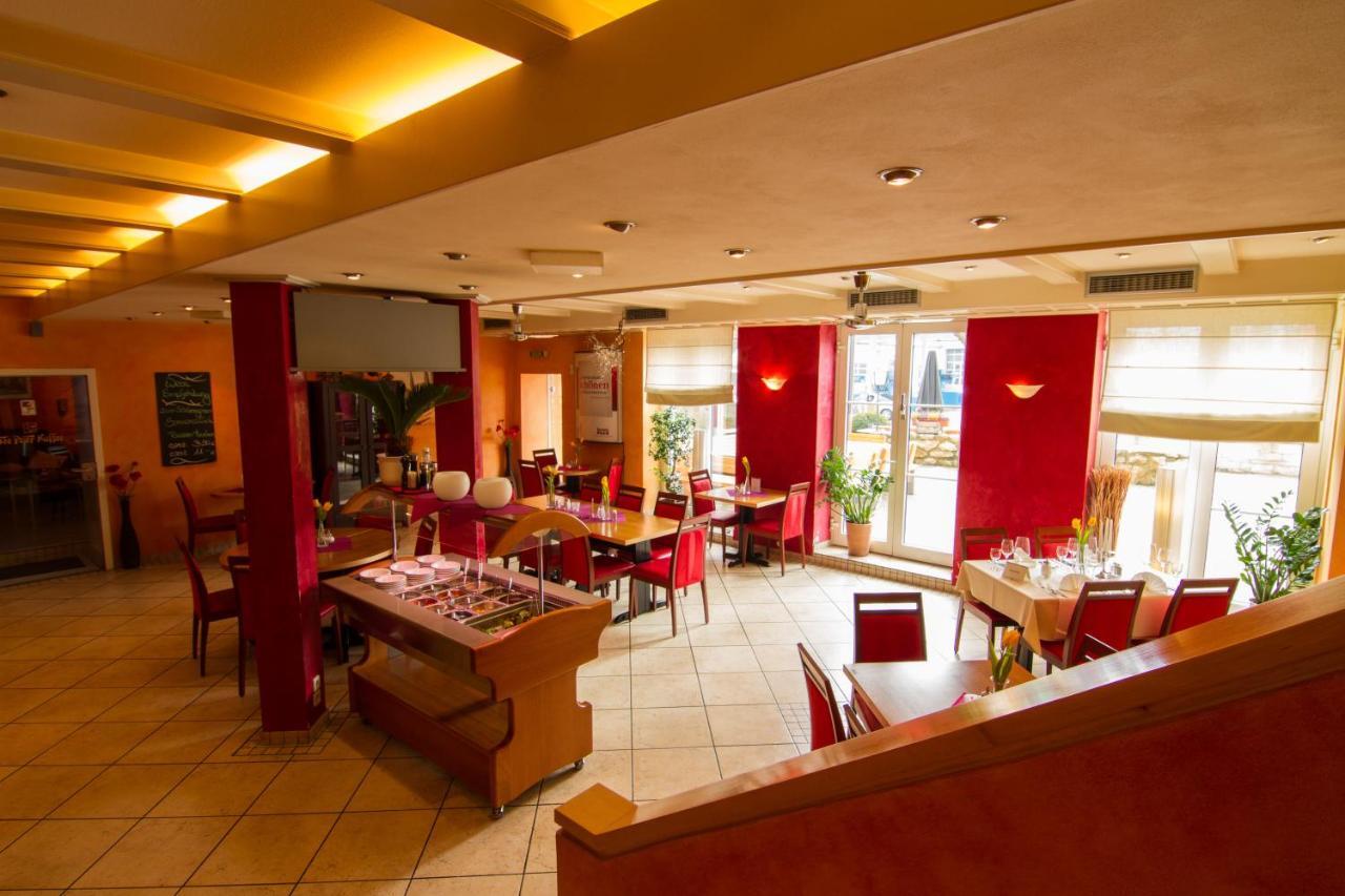 Tuniberg Restaurant Hotel Freiburg Bagian luar foto